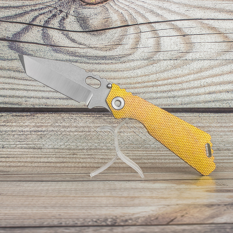 

EVIL EYES Customized Strider MSC SNG #12 Folding Knife Golden Crystalline Titanium Handle 100% M390 Blade Strong Outdoor Tactical Tools Pocket EDC Collection Series