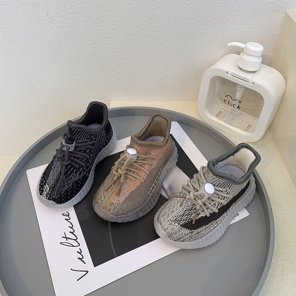 

Toddlers Kids Designer Sneakers Hiphop Brand Kanye West Shoes for Boys Girls Teens Active Breathable Running Baby Shoe, Black