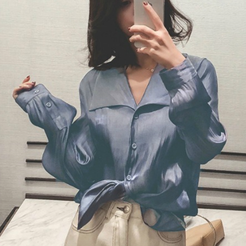 

Spring Fashion Button Up Satin Silk Oversized Shirt Vintage Blouse Women White Lady Long Sleeves Female Loose Street Shirts 210603, Apricot
