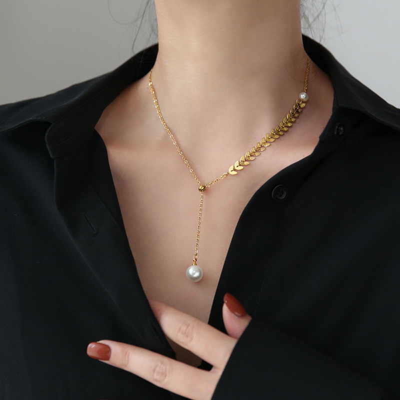 

2021 new fashion pearl wheat Tassel Necklace women's clavicle chain small luxury sweater does not fade