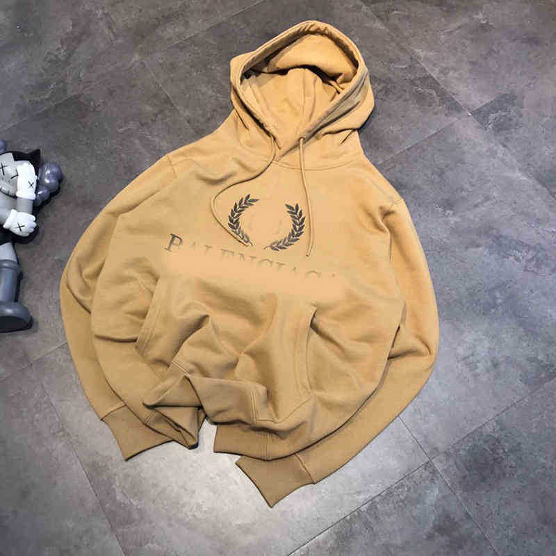 

Balencaigas Fall Paris Classic Bb Spike Cotton Pullover Hooded Loose Women's Sweater Tide Brand, Khaki