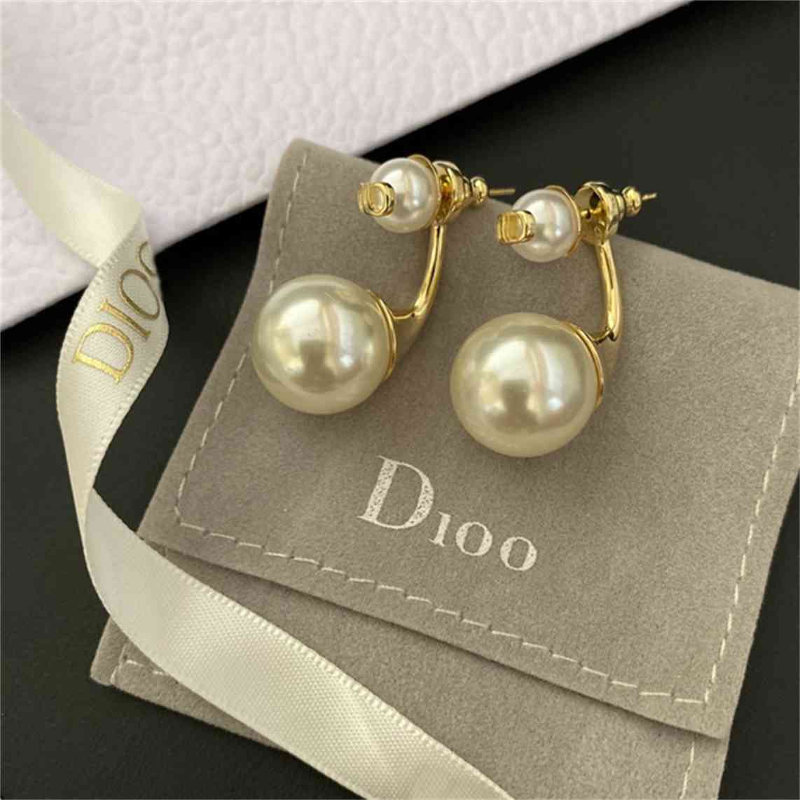 

New Pearl Earrings D home 2121 Korean style women's festive Earrings small fragrance personality versatile Fashion Earrings1cv, Golden