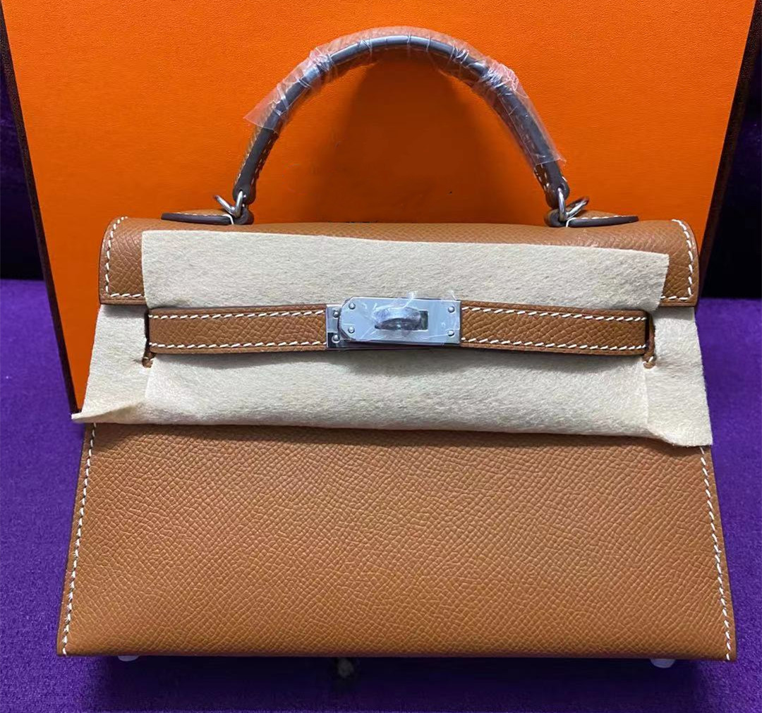 

Handmade 19cm MINI PURSE LUXURY handbag Designers purse Epsom leather wholesale price wax line stitching golden silver hardware fast delivery, Trench