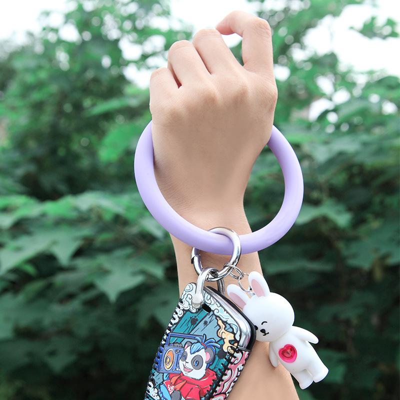 

Keychains Silicone Bracelet Car Keychain Net Celebrity Personality Creative Ladies High-end Stainless Steel Anti-lost Wrist