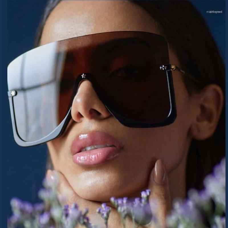 

Sunglasses Unique Retro One Piece Women Brand Oversized Shield Visor Windproof Sun Glasses For Men Luxury Eyewear UV4001