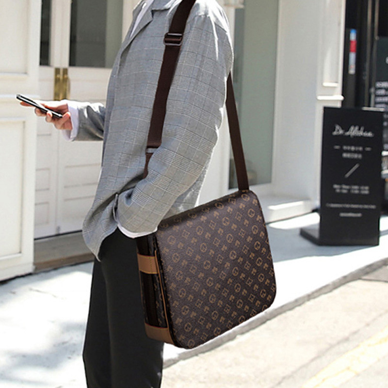 

Luxury bags 2021 new men's shoulder diagonal cross business leather leisure