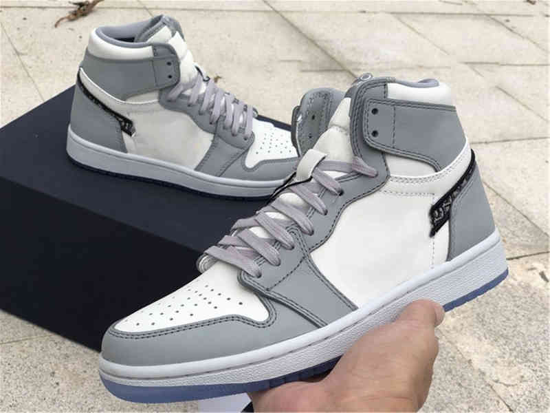 

Best Authentic 1 High OG Low Athletic Shoes Man Woman 1S Wolf Grey Sail Photon Dust White With Original Bag CN8607-002