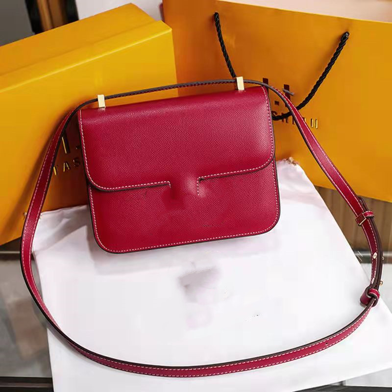 

High quality brand 2021 new tide leather air hostess bag fashion tofu one shoulder slant bag, Khaki