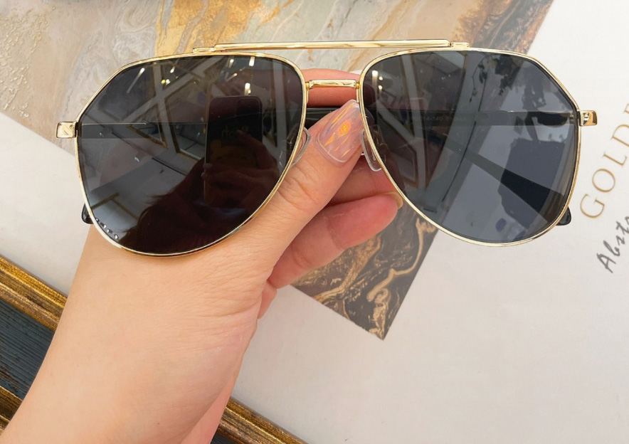

Classic Pilot Sunglasses Gold Black Shaded Glasses Sunglasses for Men occhiali da sole firmati uv400 Eyewear with box