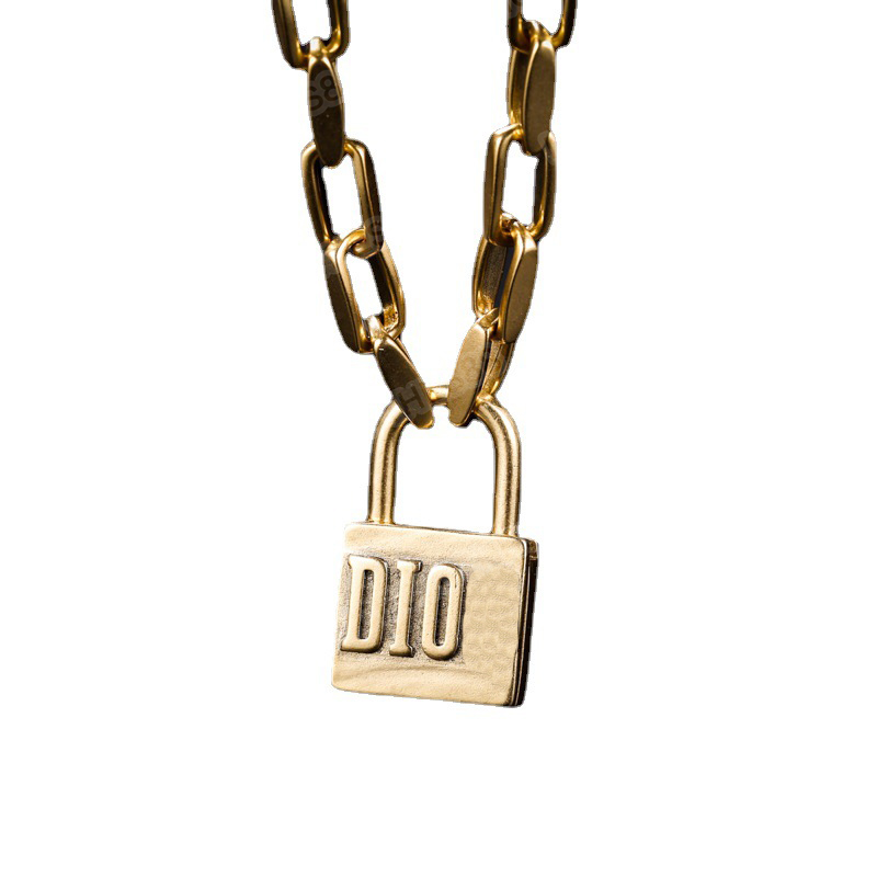 

Necklaces D Family's Letter Neck Chain Female Net High Version Lock Pendant