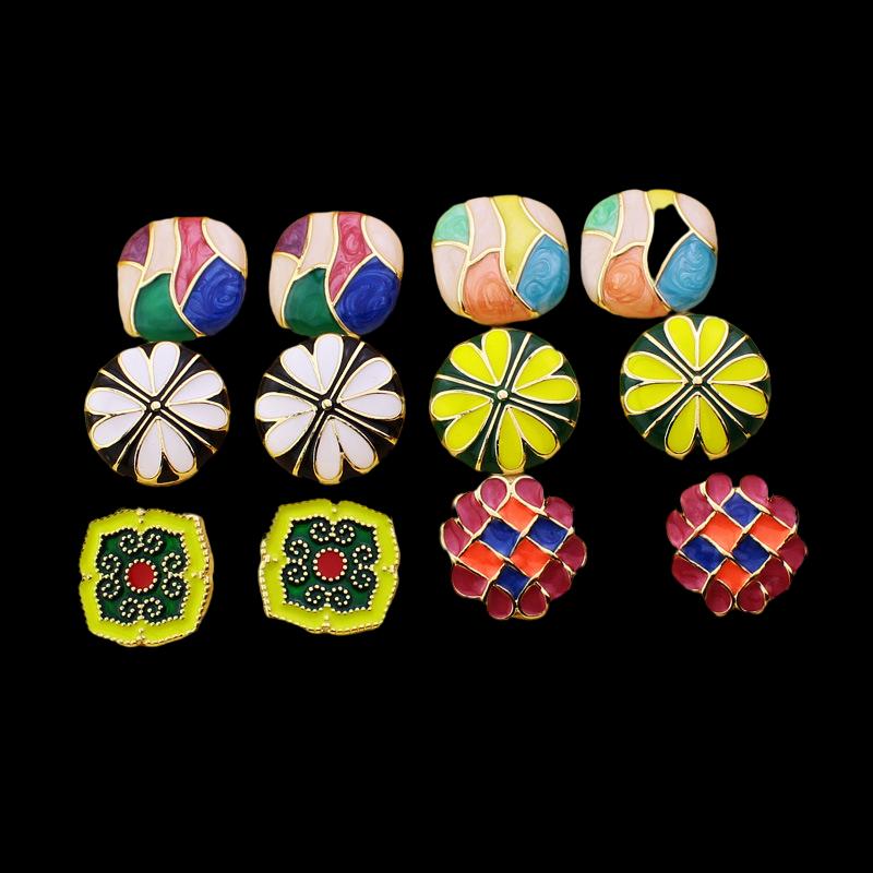 

Stud Multicolor Love Heart Flower Enamel Earrings Studs For Women Alloy Button Wedding Engagement Jewelry Factory Wholesale, Golden;silver