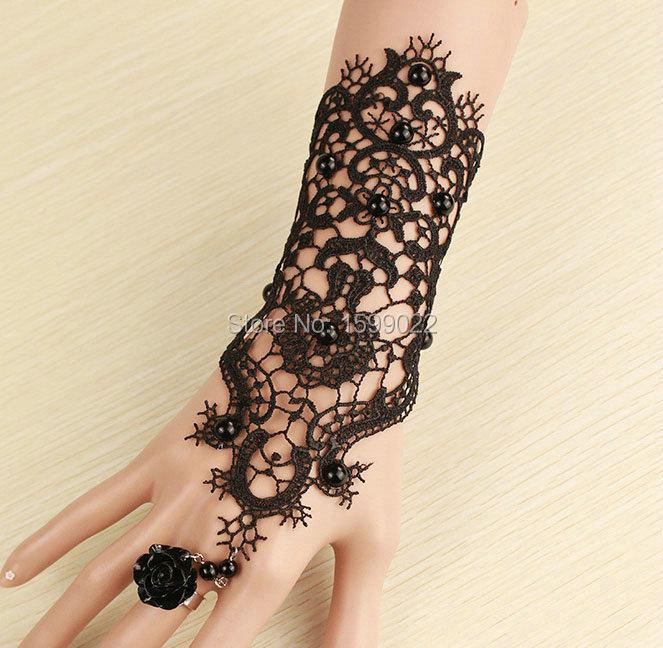 

Charm Bracelets 2PCS/lot Fashion Vintage Black Lace Tattoo Finger Wrist Bracelet Gloves Costume Dress Accessories For Women Hand Gothic Jewe