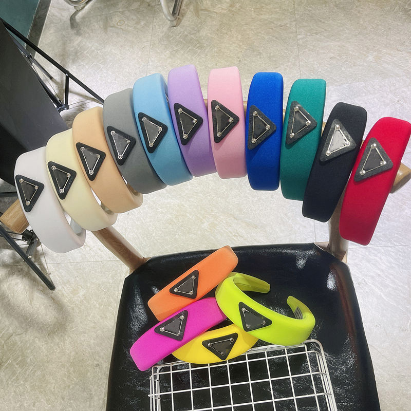 

Designer Headband Gold Velvet Western Style Solid Colors Thicken Padded Hairbands Bezel Turban Women Headbands Girls Accessories Headwear