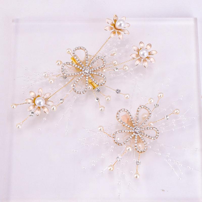 

Hair Clips & Barrettes Bride Gold Hairpin Headdress Handmade Beaded Pearl Flower Side Clip Alloy Inlaid Rhinestone Wedding Accessories, Golden;silver