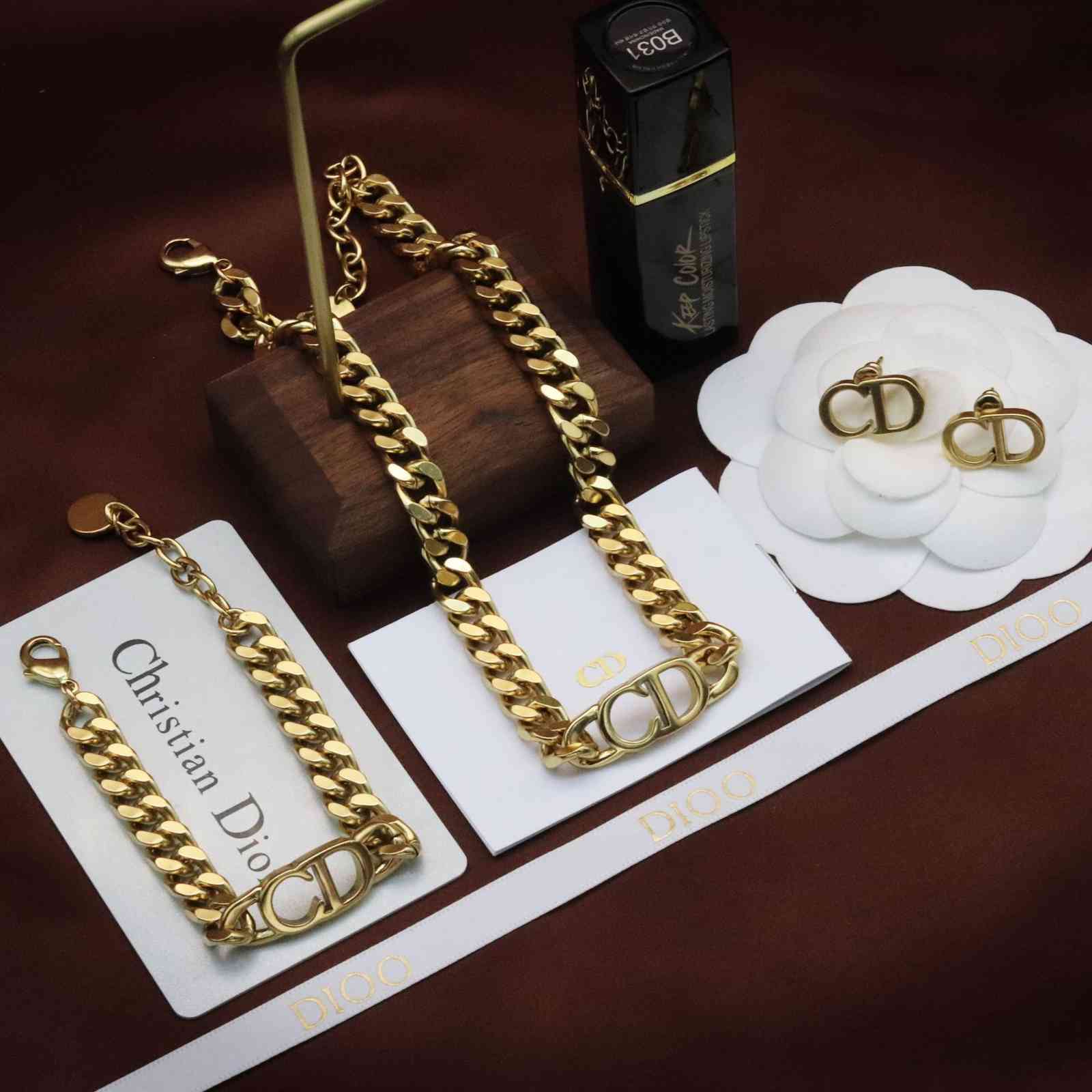 

D family necklaces Necklace women's new Dijia net red CD letter bracelets earrings
