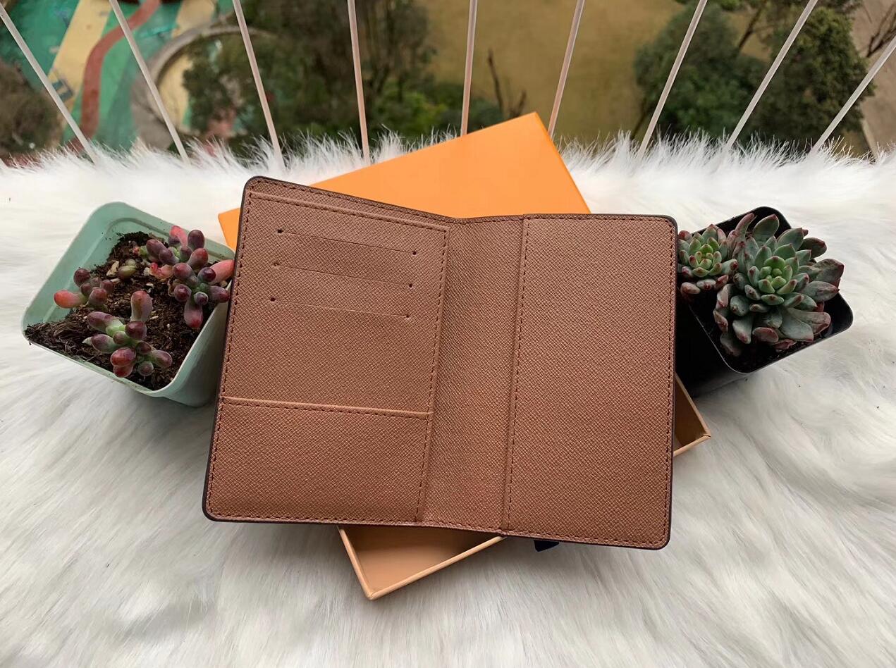 

Top quality Men genuine leather passport cover wallet women luxury credit card holder men business card holder travel wallet, Black grid