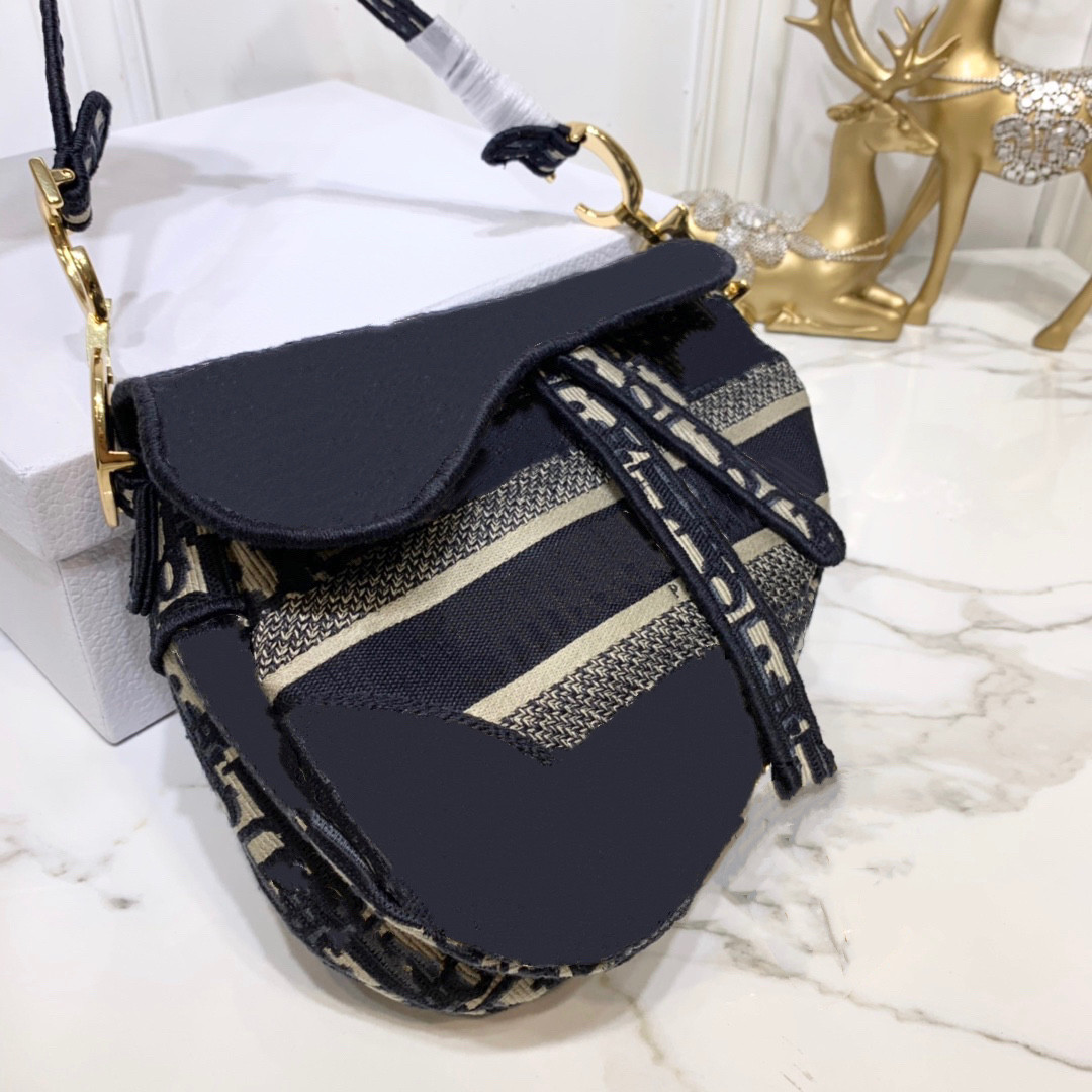 

Saddle Lady Bag Retro High Quality Cross body Handbag Star Celebrity Inspiration Embroidered Shoulder Bags with Box for option, Only box