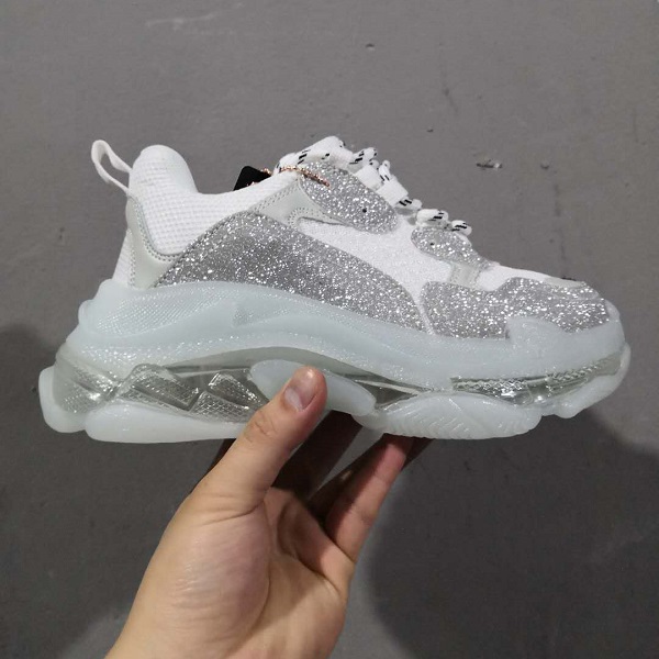 

Paris 17FW Triple-S Walking Shoes Luxury Dad Shoe chaussures femme Triple S 17 FW Sneakers for Men Women Black White Vintage Old Grandpa react Trainer Outdoor