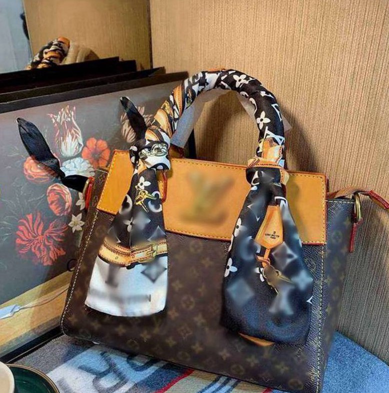 

Classic Brand Logo Shoulder Bags Handbags Tote Purse High Quality Leather Women Handbag Crossbody Bag - L0615, Red;black