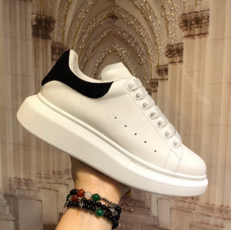 

Top Quality Mens Womens Casual Shoes Fashion Leather Lace Up Comfort Pretty Men's Trainers Daily Lifestyle Skateboarding Thick Bottom 4.5cm Size 35-45