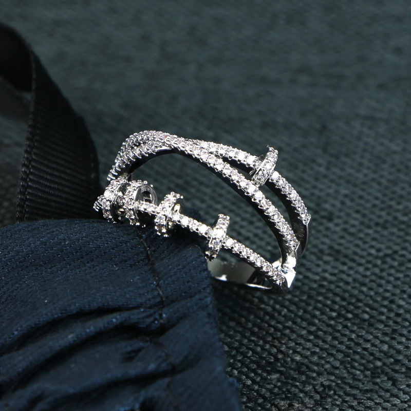 

Band Rings Silver Rose Gold Luxury Crystal Circle Ring Fashion Jewelry Women's Wedding Engagement Jewelry For Women