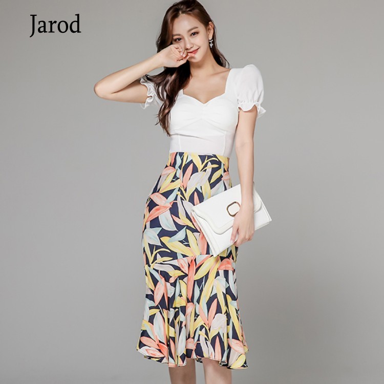 

Korean Summer Work Wear 2 Pieces Set Women Sexy V-Neck puff short sleeve Blouses & High Waist Floral print Mermaid Skirt 210518, Photo color