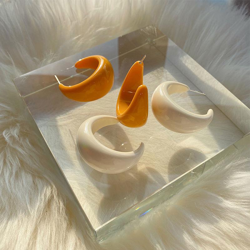 

Hoop & Huggie Origin Summer Big Candy Color C Shape Earrings For Women Korean Resin Geometric Jewelry Pendientes