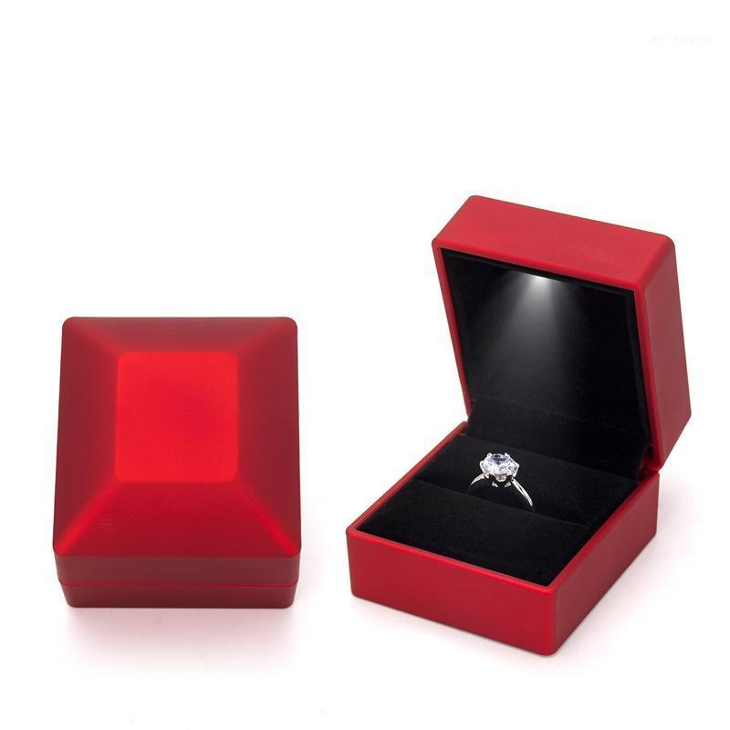 

Luxury Ring Leather Jewelry Box With LED Light Engagement Wedding Rings Case Boxes Red 2022 Jewellery Organizer Packaging Pouches, Bags, Pink;blue