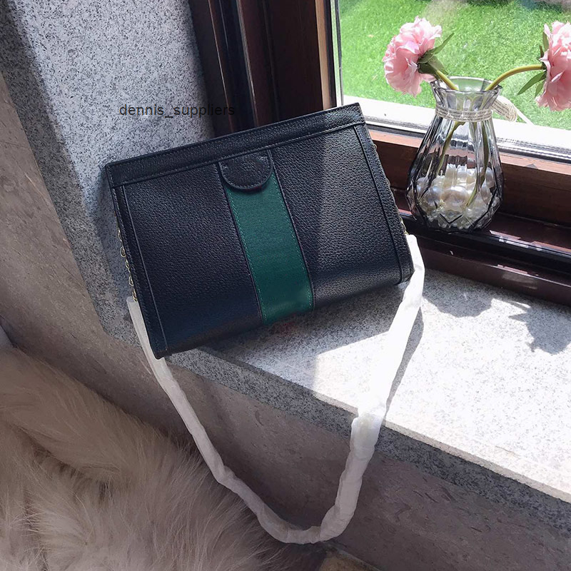 

Designer fashion chain single quality real leather messenger of 100% in Europe and the inclined shoulder bag