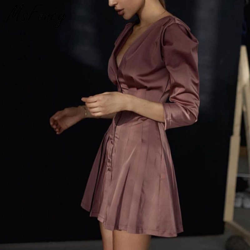 

Msfancy Summer Sexy V-neck Slim Satin Mini Dress Women High Waist Pleated Hem Tunic Dress Elegant Femme Robes 210604, Picture color