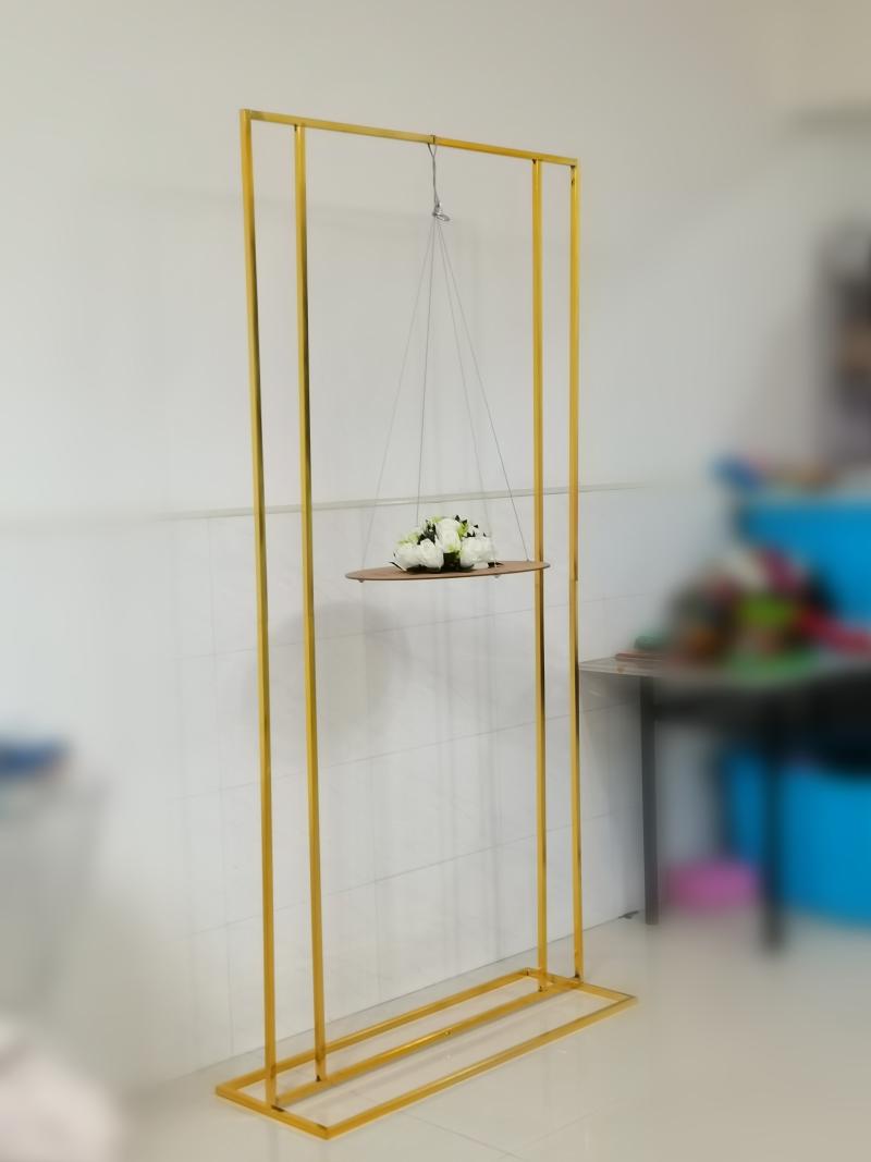 

Party Decoration Shiny Gold Metal Frame Artificial Flower Stand With Acrylic Tray Backgrounds Wedding Marry Birthday Backdrop Arch Billboard