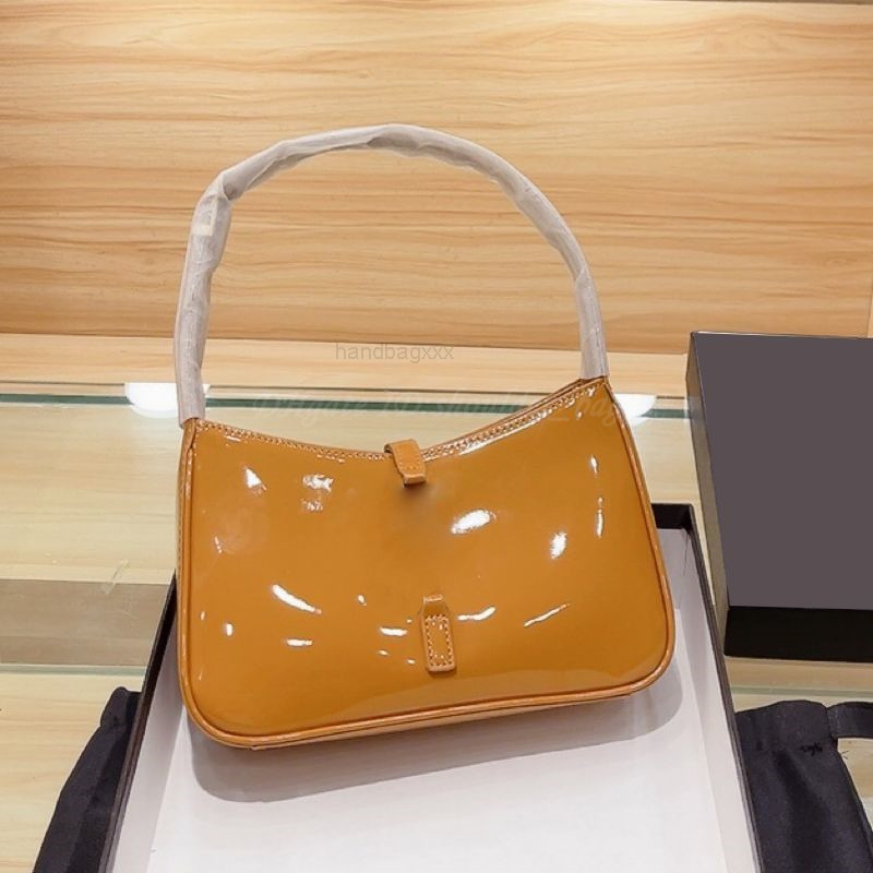 

Handbag Shoulder Cosmetic Bags Luxury Designers Purses Wallet Totes Clutch Leather Half Moon Armpit Fanny Letters Zipper Pocket Lacquered, Style a