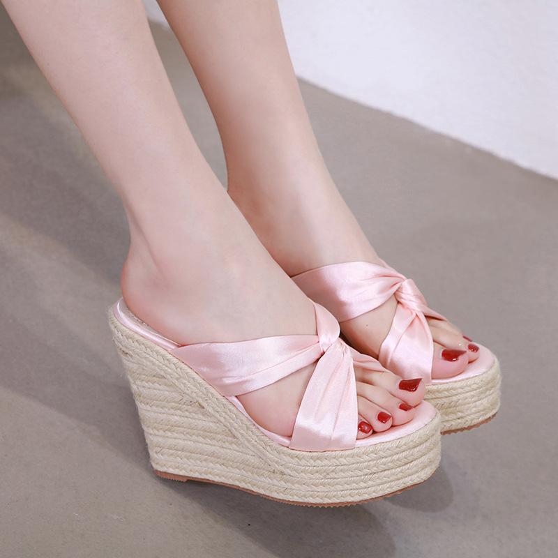 

Slippers Casual Female Shoes On A Wedge Low Slides Women Heels Platform Cross-Tied Luxury 2021 High Summer Basic Scandals Rome P