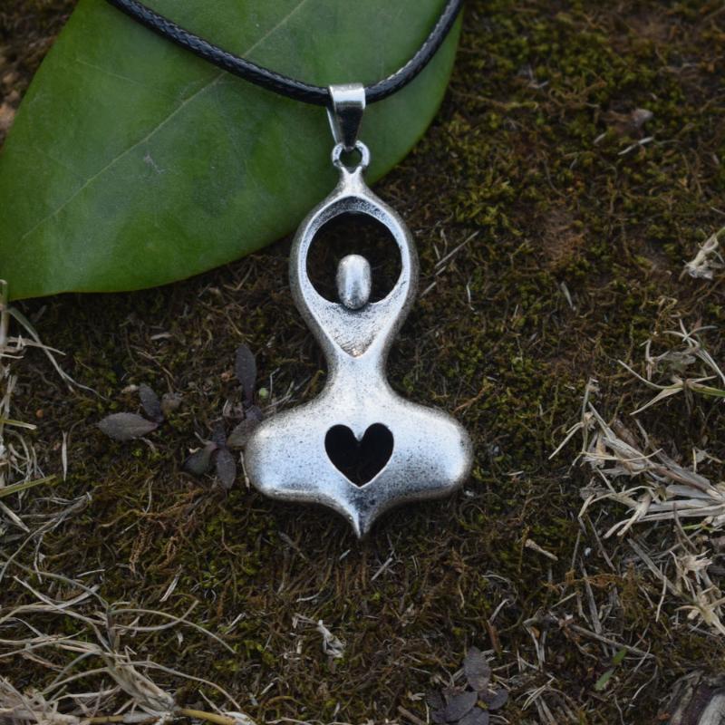 

SanLan 12pcs Wicca Spiral Goddess Necklace Amulet Wizard Jewelry Chains, Silver