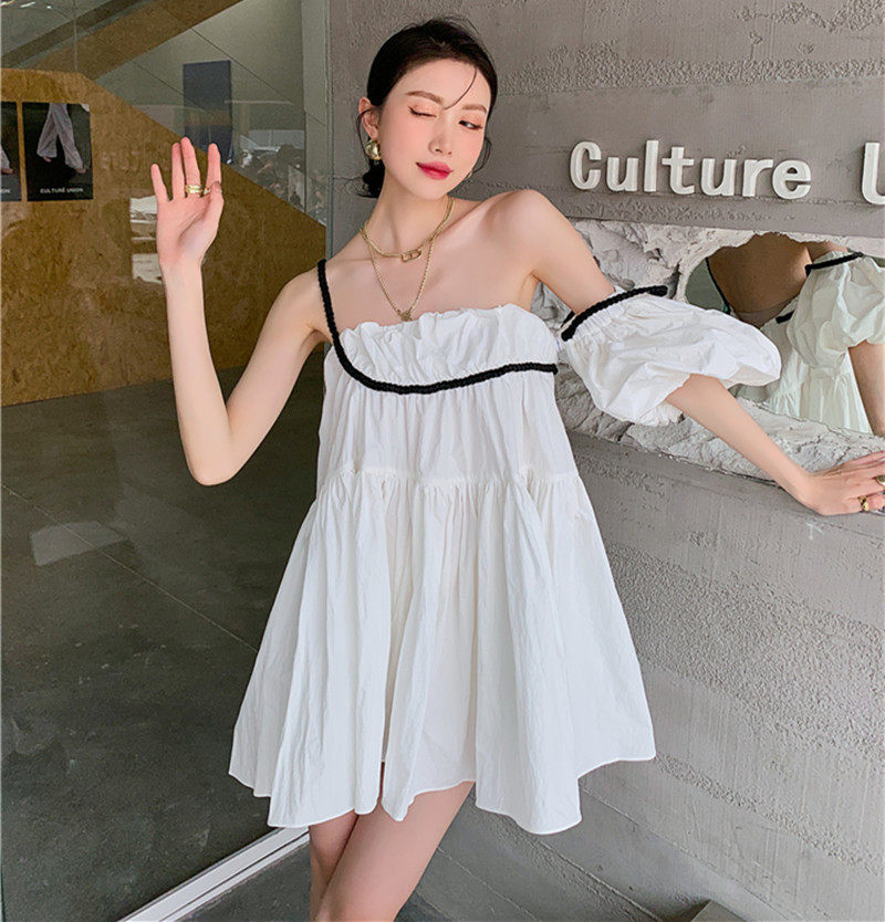 

Summer Sweet Girl White One-shoulder Loose Folds Mini Desses for Women Off-shoulder Puff sleeve Strapless Dress Female 210525
