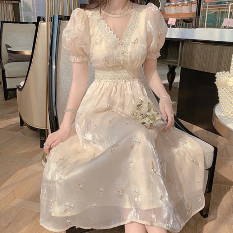 

Summer Women Elegant Fairy Party Dress Sweet Embroidery Lace Patchwork Puff Sleeve High Waist French Vintage Party Dress Female 210518, Photo color