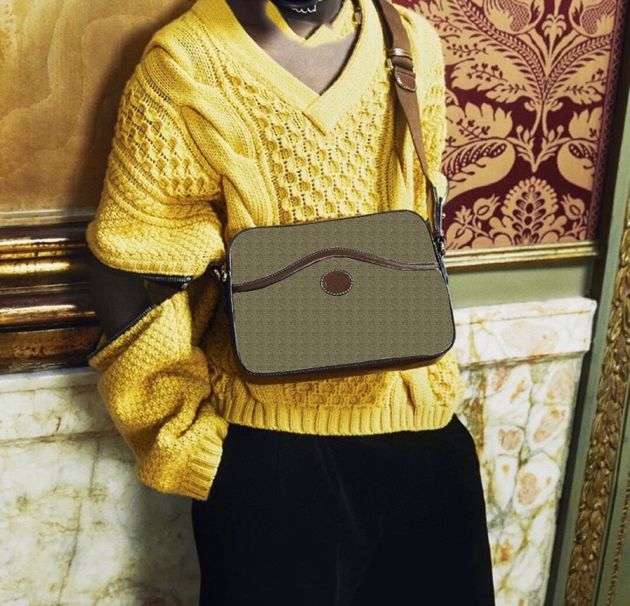 

25.5 CM Men Messenger bag Shoulder camera bag Designer Luxury Handbags Purses Genuine Leathe Splicing waterproof canvas Evening bags, Box