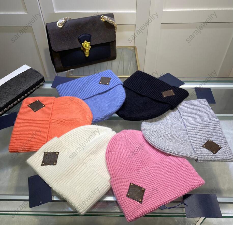 

21fw Mens Designer Hats Classic Elastic Beanies Winter Men Women Geometric Knit Cap Letters Embroidery Caps Hip Hop Fleece Lined Beanie Hat, Grey1