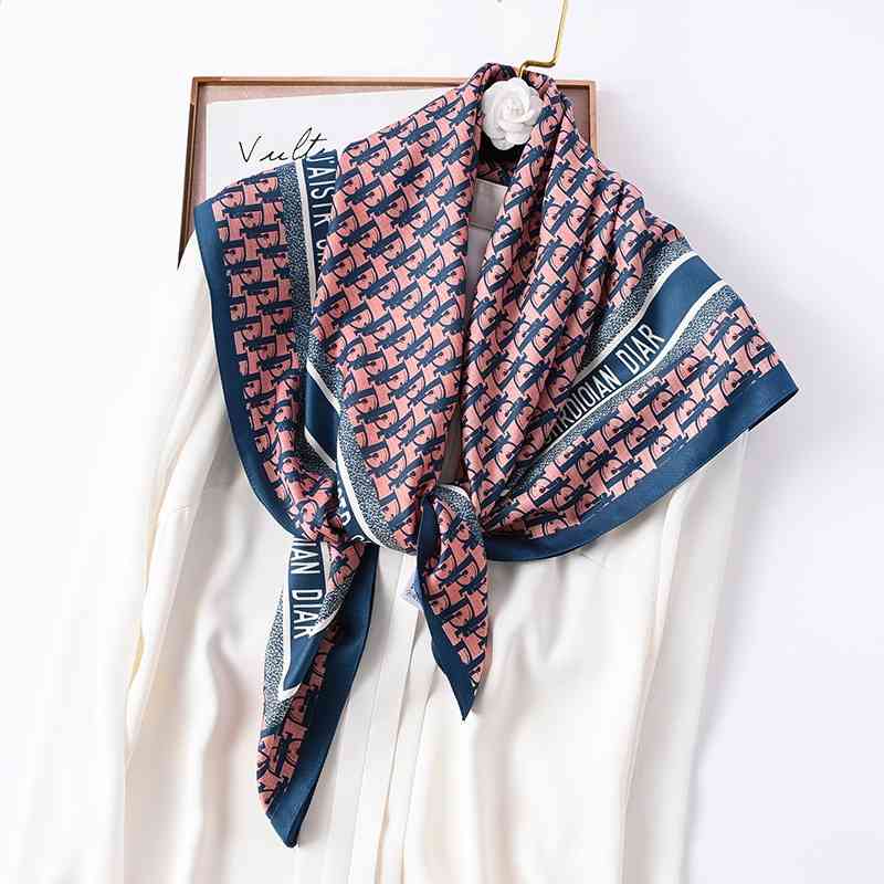 

D family's 90x90 square is versatile, fashionable foreign style silk scarf for women in spring and Autumn