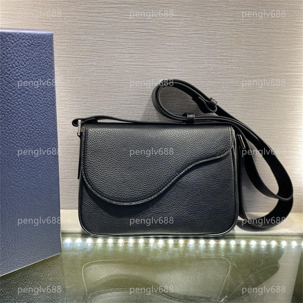 

2021 5AHigh quality women's men's shoulder bag fashion Mini MESSENGER BAG canvas coated leather classic straddle bag dust bags, Black leather