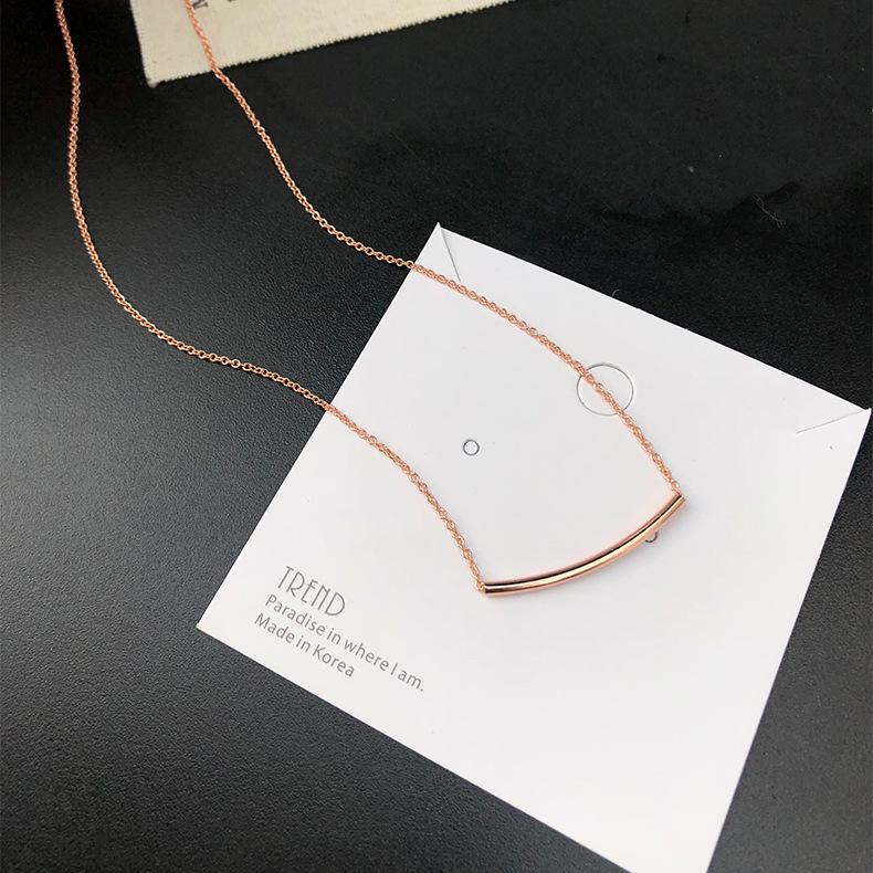 

Rose Gold Color Fine Curved Tube Necklaces For Women Kolye Simple Copper Pendant Necklace Chain Collares Femme Jewelry 2021 Chokers, Golden;silver