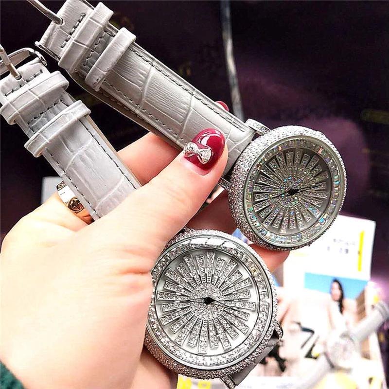 

Wristwatches Ladies Watch Rotate Dial Quartz Flower Crystal Women Watches Rhinestone Female Clock Relogio Feminino Drop, Gray
