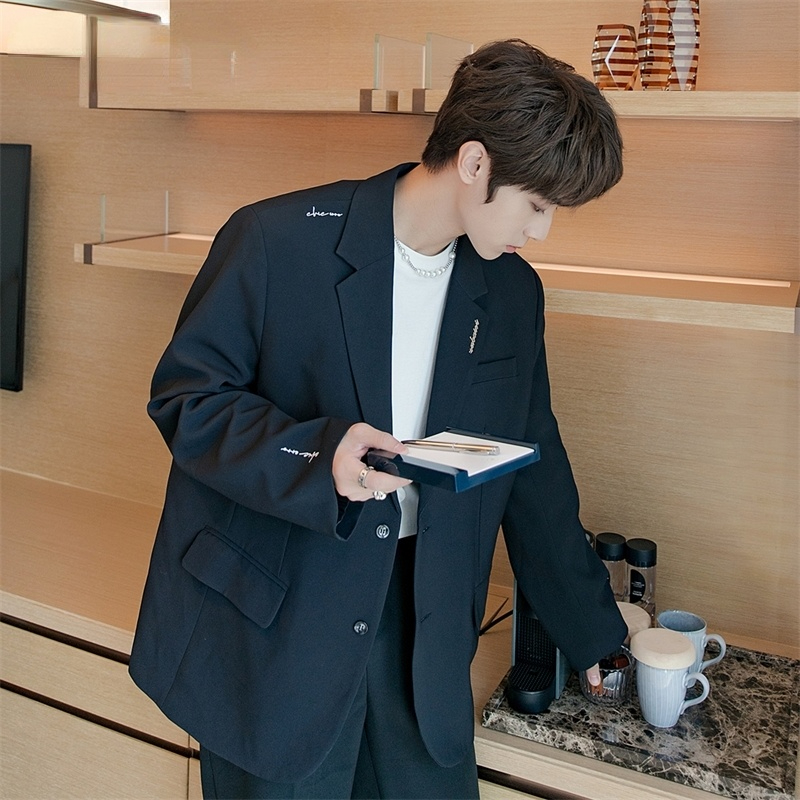 

Men's Casual Suit Coat Autumn Embroidery Design Korean Loose Male Jacket Handsome Black Purple Single Breast Blazer 9Y9058, White;black