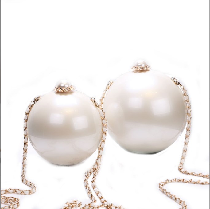 

New Elegant white pearl ball handbag Luxury VIP giftDesigner Shoulder Bag Fashion women's Clutch Wallet Mini Evening bag SIZE 15*15CM, Ivory
