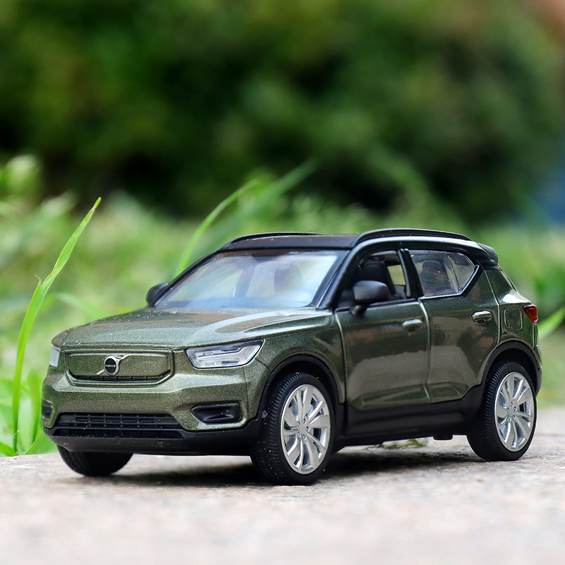 

2021 New 132 Alloy VOLVO XC40 SUV Off-road Diecast Model Toy Cars Sound Light Pull Back Car Vehicle Toys For Children