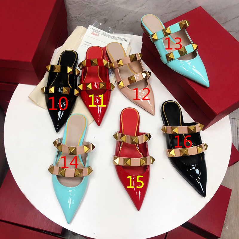 

Top quality womens Baotou semi slippers fashion spring and summer new low heel patent leather pointed anti slip decoration solid color luxury designer size 35-42, Colour 2