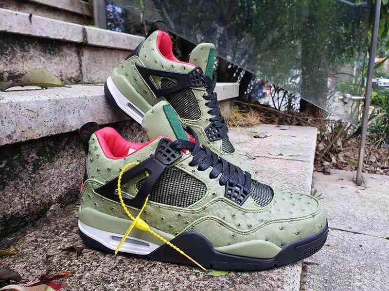 

The Shoe Surgeon x Travis 4 Tattoo UNDEFEATED Men's Shoes Top Qaulitys 4s Cactus Jack Sports Sneakers, Black