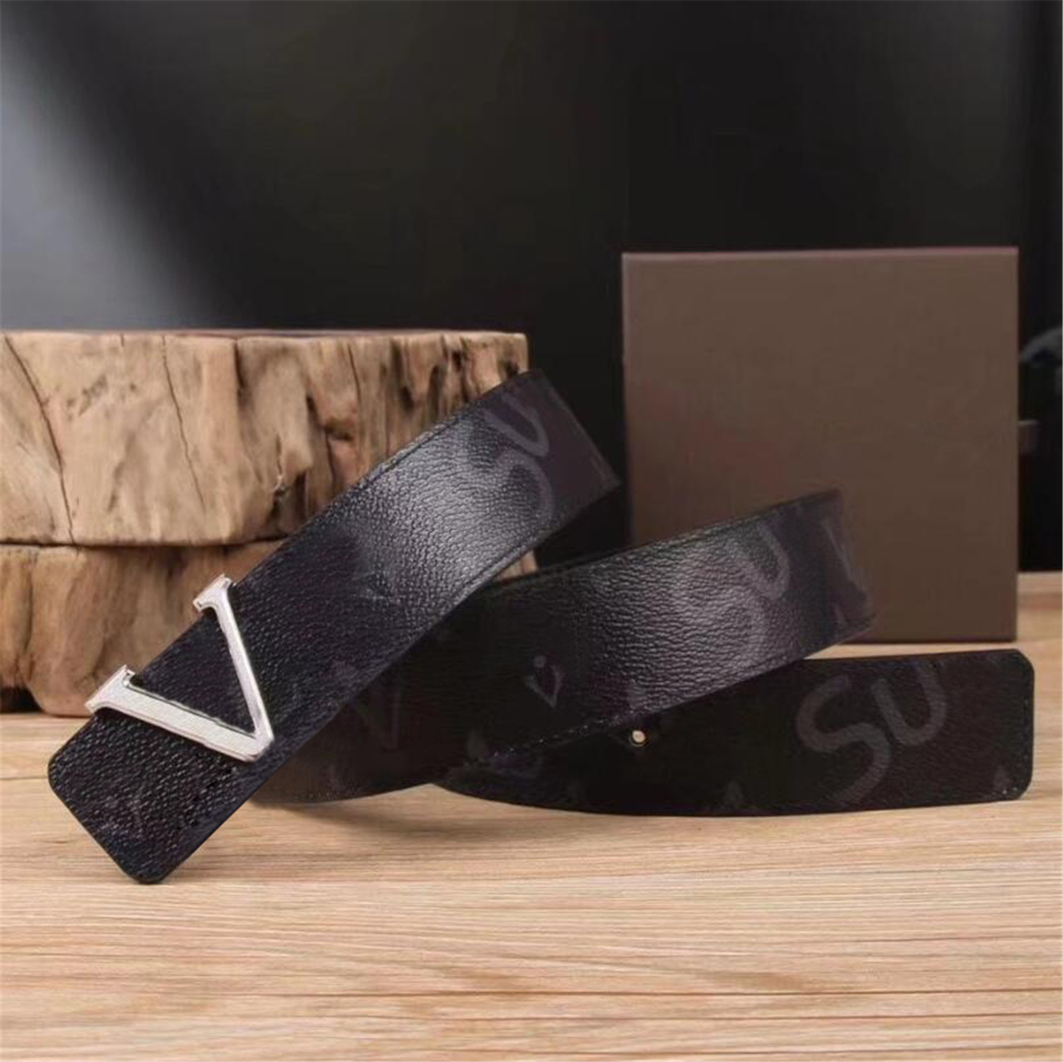 

Luxurys Designers Belt Big Buckle Fashion Genuine Leather Women Belts Classic Casual Men Waistband With Box, Silver