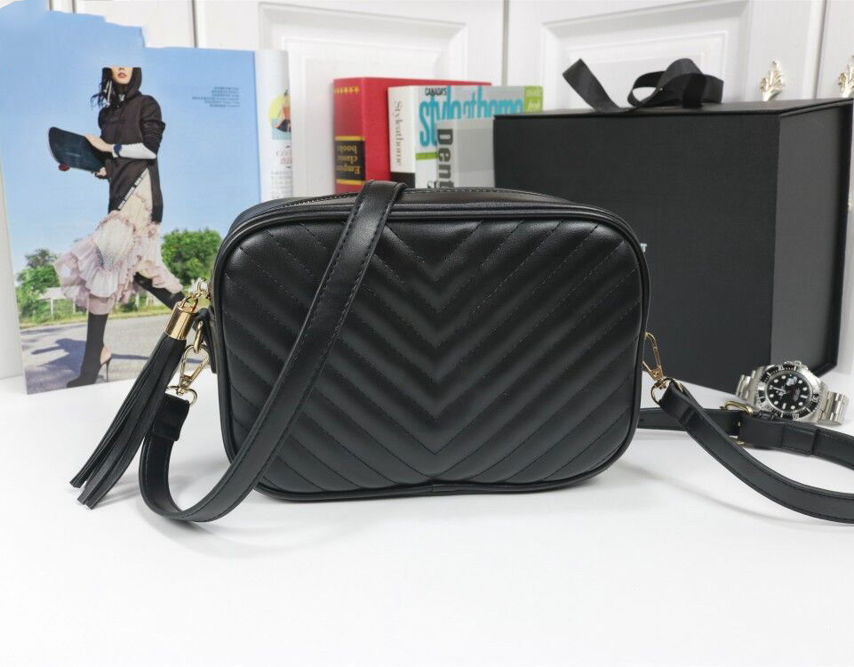Sacs à bandoulière de luxe de luxe de designer Cross Habdbag Sangle réglable Lettres de mode Impression avec des glands U