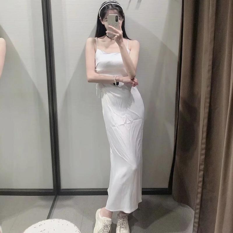 

Casual Dresses 2021 Summer Women White Sexy Hollow Out Sleeveless Long Dress Female Elegant Vintage Ladies Spaghetti Strap